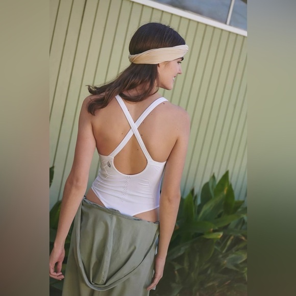 Free People FP Movement Good Karma Bodysuit Light Grey - Picture 1 of 7
